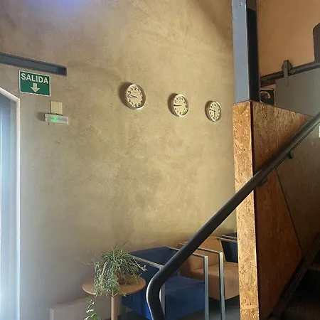 Albergue&cafetería Vía De La Plata