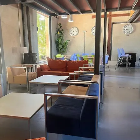 & Cafeteria Via De La Plata Vandrarhem Hervás