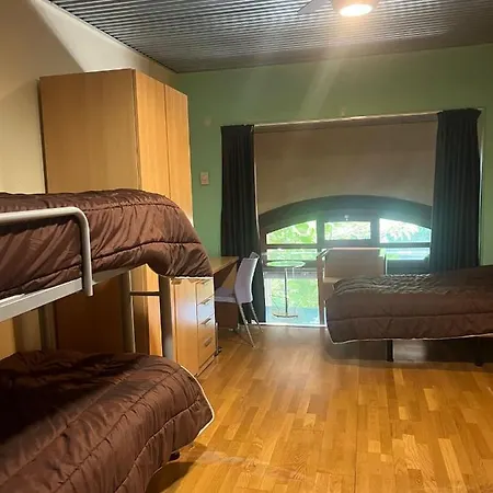 & Cafeteria Via De La Plata Vandrarhem *