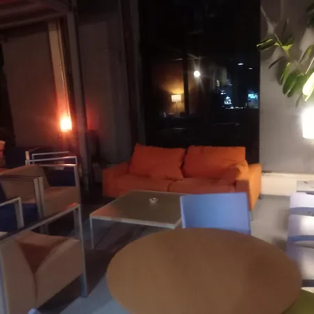 Albergue&cafetería Vía De La Plata Hostal