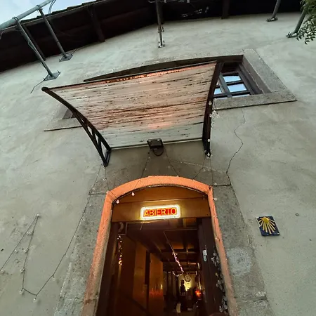 & Cafeteria Via De La Plata Vandrarhem Hervás