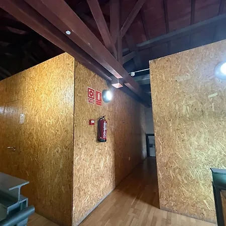 Albergue&cafetería Vía De La Plata Hostal