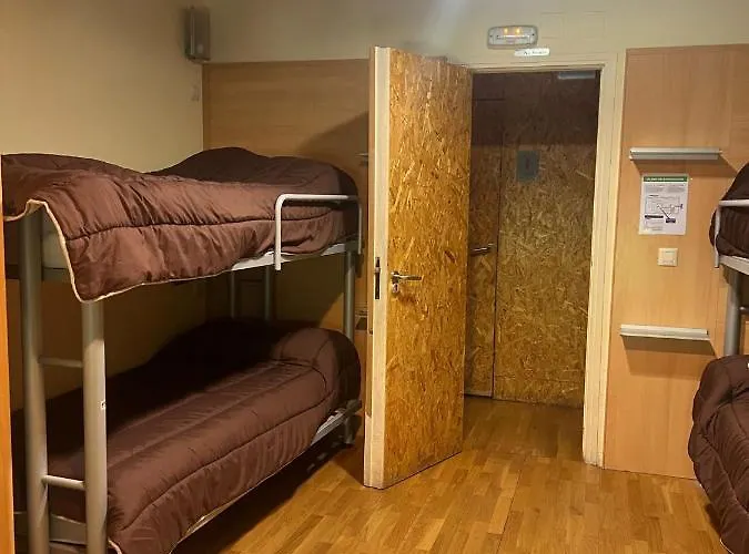 Albergue&cafetería Vía De La Plata Hervás